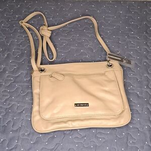 New Directions cream crossbody purse NWT